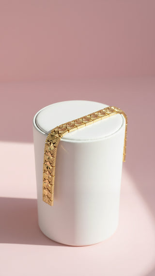 Square Shiny Gold Link Bracelet