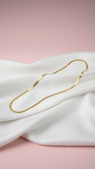 Luxe Snake Chain Link Necklace