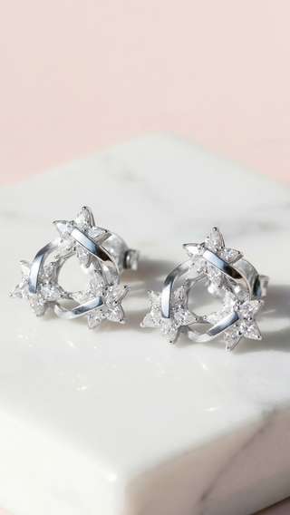 Star Curved Crystal Stud Earrings