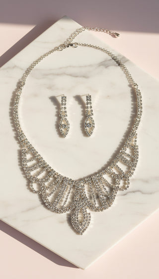 Scalloped Edge Crystal Statement Necklace & Earrings Set