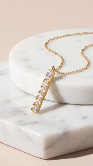 Oblong Crystal Pendant Necklace