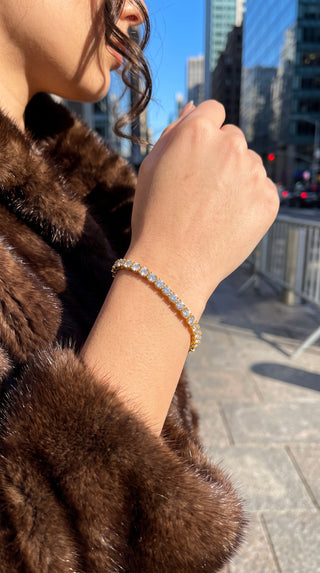 Elegant Round Crystal Tennis Bracelet
