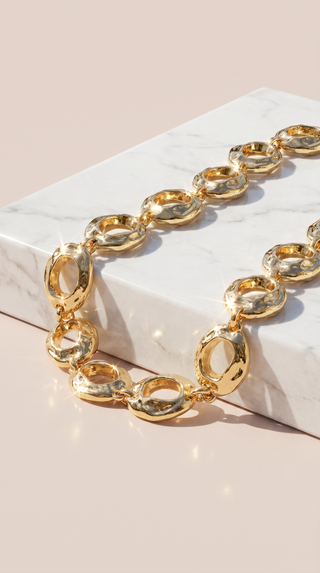 Metallic Oval Link Chain Necklace