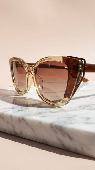 Cat Eye Frame Sunglasses