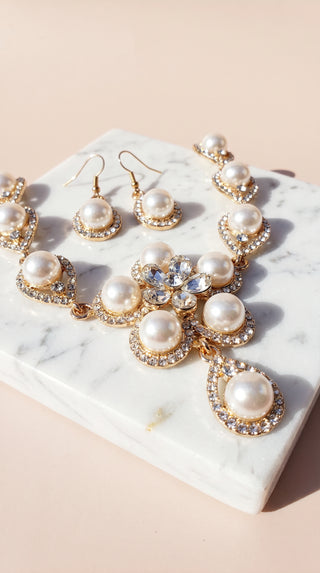 Floral Pearl Crystal Necklace & Earring Set