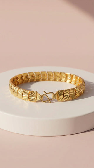 24k Gold Plated Shell Link Bracelet