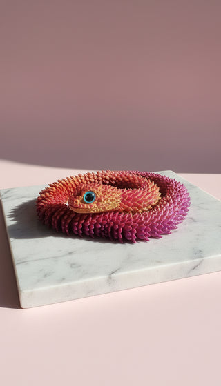 3D Printed Articulated Fantasy Lizard Figurine: Bioplastic