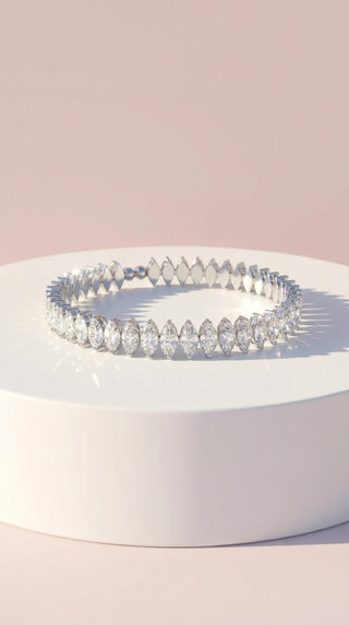 Stretchy Oval Crystal Snap On Cuff