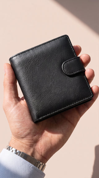 Men's Classic Leather Snap-Tab Bifold Wallet