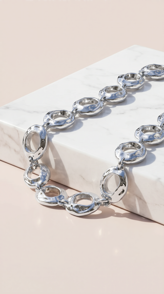 Metallic Oval Link Chain Necklace