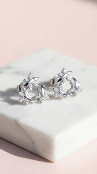 Star Curved Crystal Stud Earrings