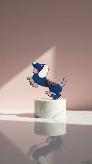 Acrylic Glossy Dachshund Sausage Dog Magnetic Brooch