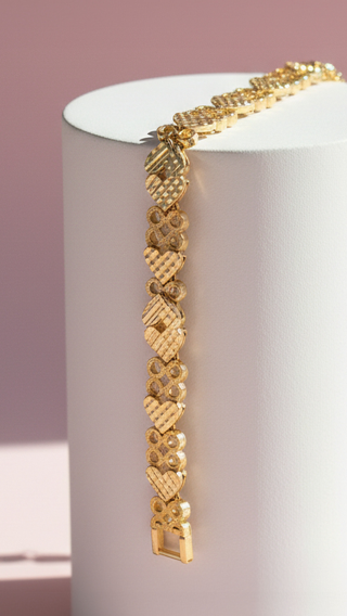 Hearts & Circles Shiny Gold Link Bracelet