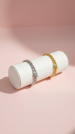 Crystal Clasp Pavé Link Chain Bracelet