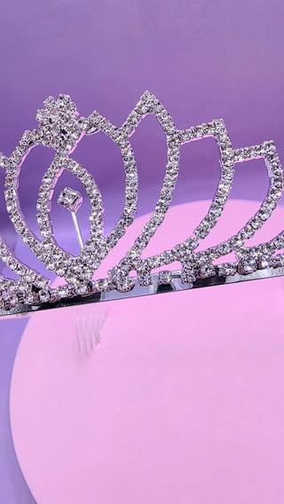 Amour Crystal Tiara