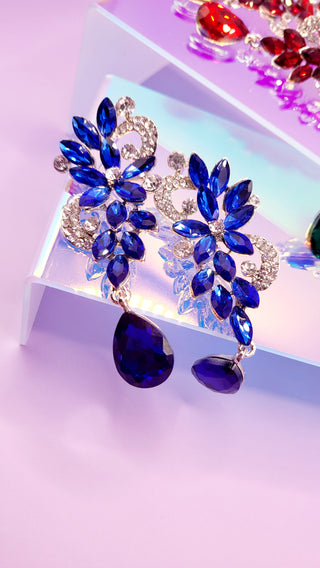 Suri Chandelier Earrings Blue ER5594